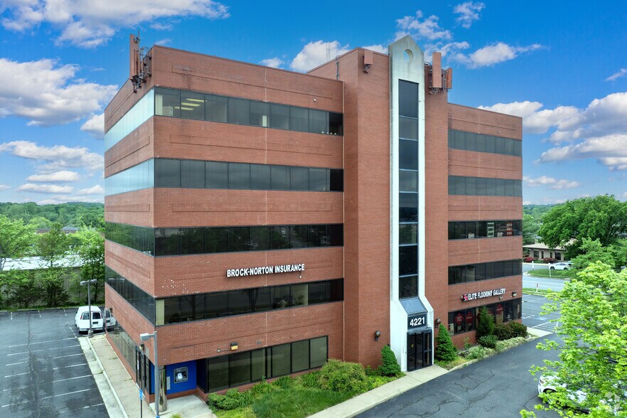 Primary Photo Of 4221 Walney Rd, Chantilly Office For Lease