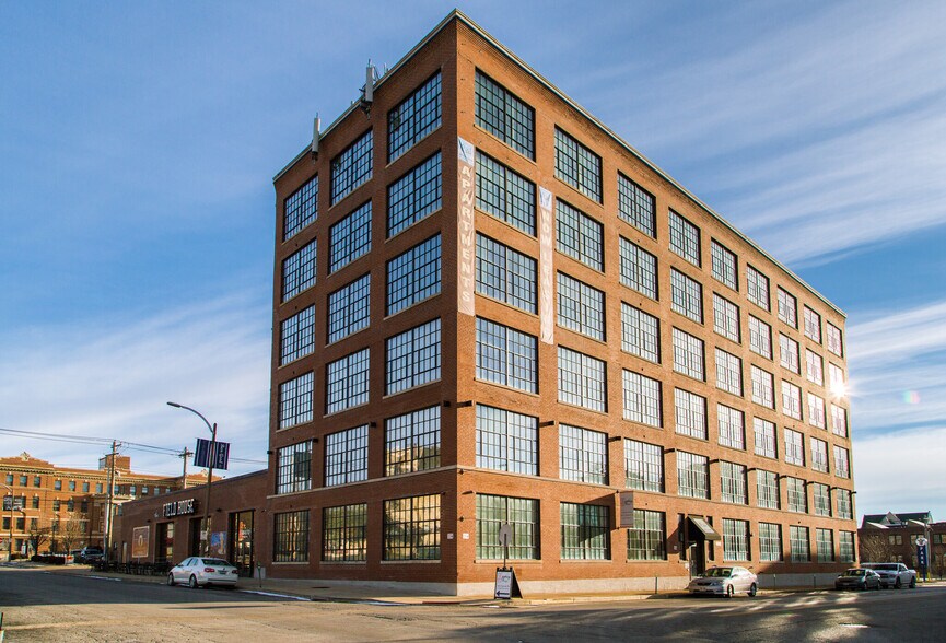 More Photos Of 510 N Theresa Ave, Saint Louis General Retail For Lease