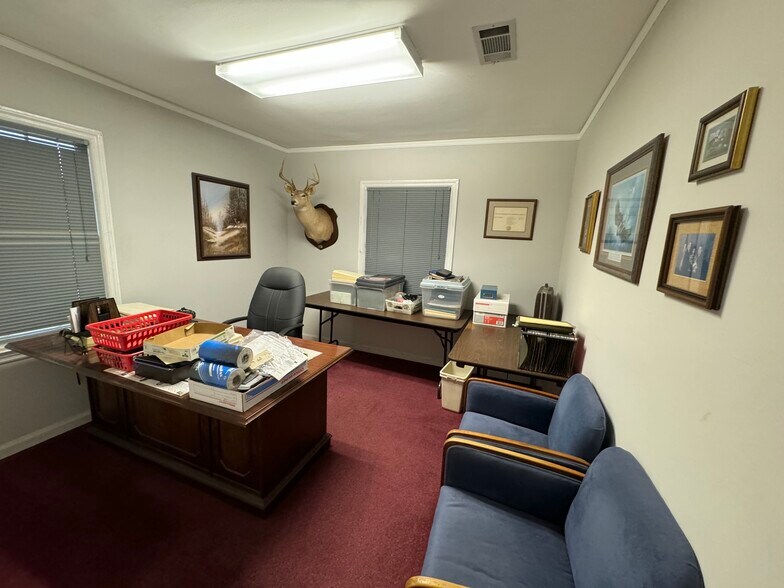 More Photos Of 5213 Armour Rd, Columbus Office Residential For Sale