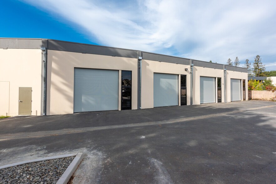 More Photos Of 106 Galli Dr, Novato Service For Sale