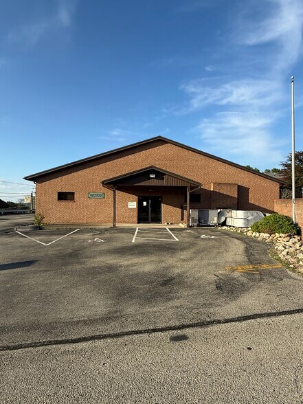 More Photos Of 1035-1051 Morrell Ave, Connellsville Office For Sale