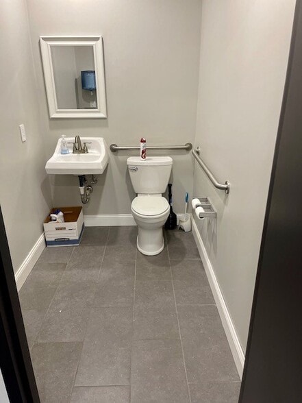 More Photos Of 3500 Millikin Ct, Columbus Light Distribution For Lease