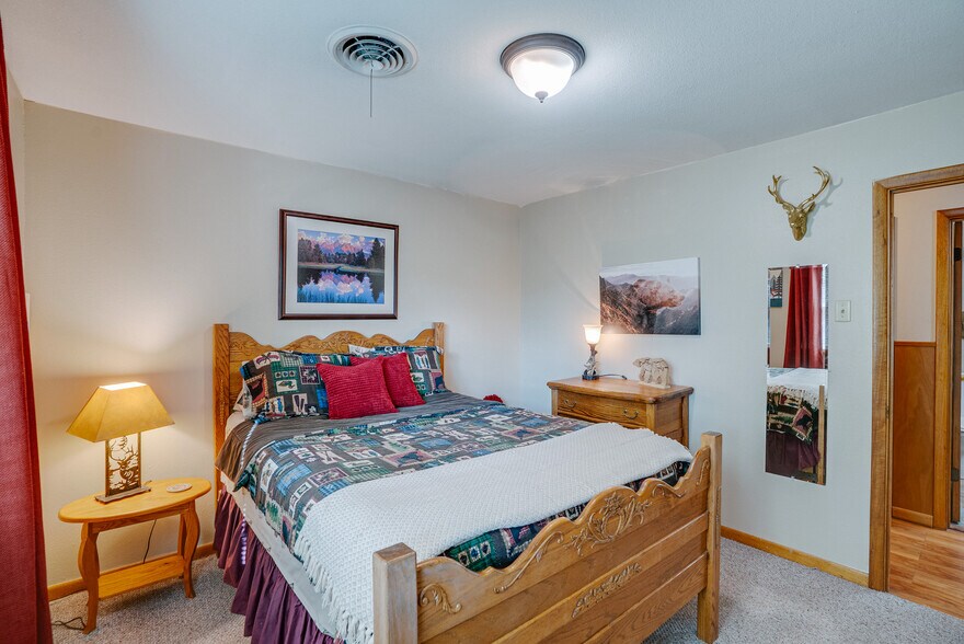 More Photos Of 10 Espinoza Cir, Angel Fire Specialty For Sale