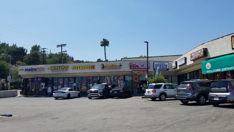 Primary Photo Of 10750 Glenoaks Blvd, Pacoima Unknown For Lease