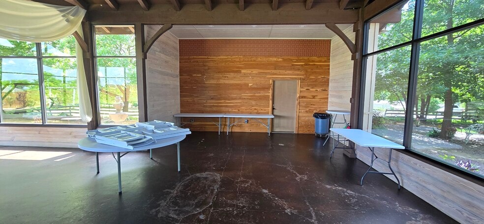 More Photos Of 18351 Creekview Rd, Sanger Specialty For Sale