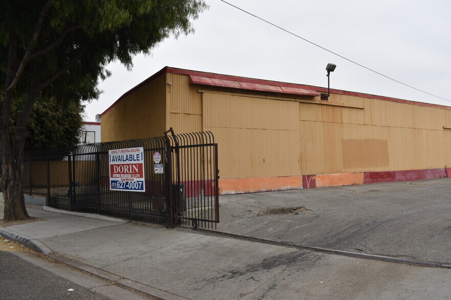 More Photos Of 6821 Suva St, Bell Gardens Warehouse For Lease