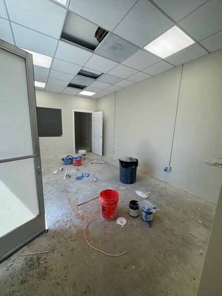 More Photos Of 1816 Pacific Coast Hwy, Lomita Office For Sale