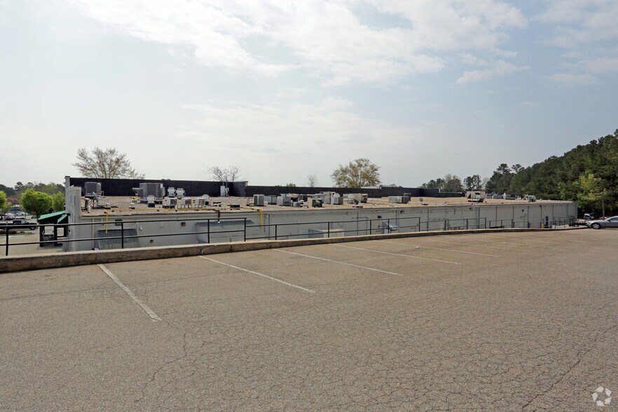 More Photos Of 6325 Falls of Neuse Rd, Raleigh Supermarket For Lease