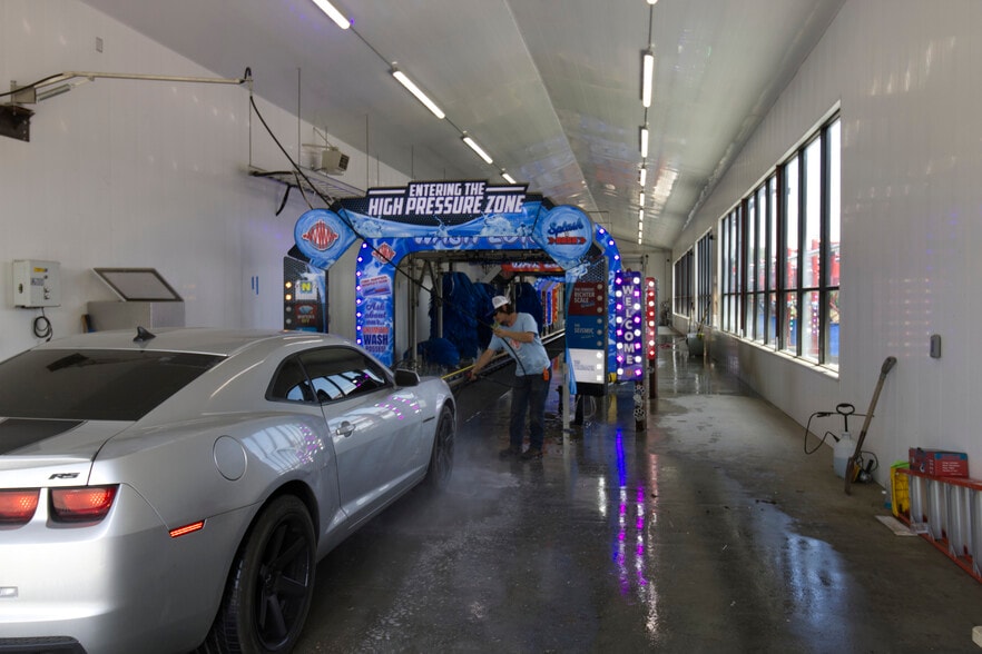 More Photos Of 1902 Fort Jones Rd, Yreka Carwash For Sale
