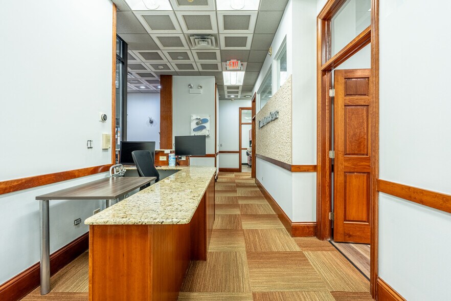 More Photos Of 2220 W Belmont Ave, Chicago Apartments For Sale