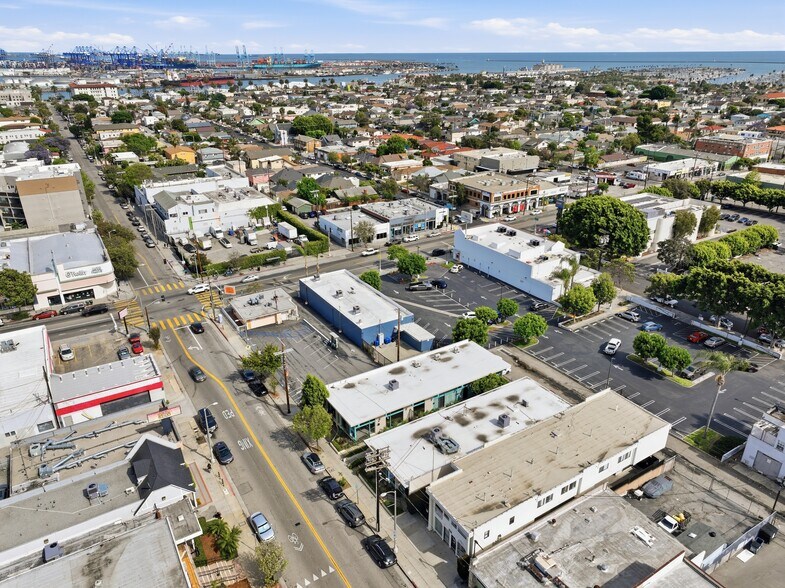 More Photos Of 527 W 9th St, San Pedro Storefront Retail Office For Sale