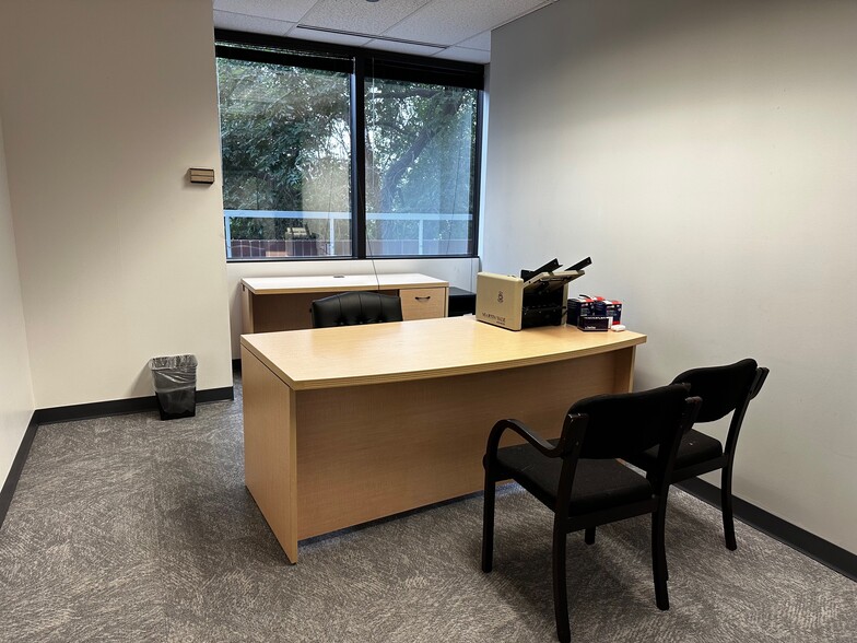 More Photos Of 1873 S Bellaire St, Denver Coworking Space