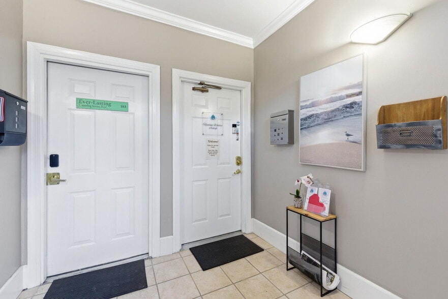 More Photos Of 181 Wind Chime Ct, Raleigh Office For Lease