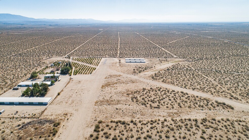 Primary Photo Of 34810 largo vista rd, Llano Airport For Sale