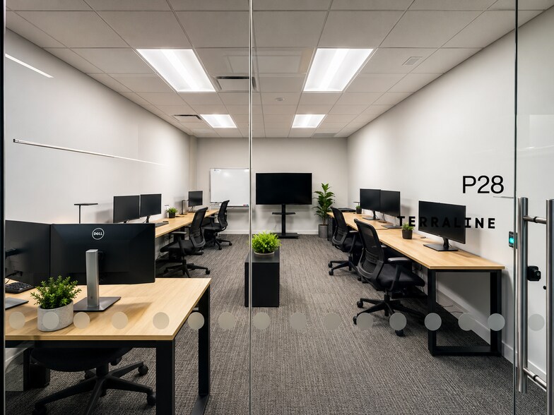 More Photos Of 4750 S 44th Pl, Phoenix Research And Development For Lease