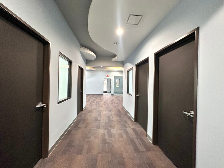 More Photos Of 3174 Ridge Rd, McKinney Medical For Sale