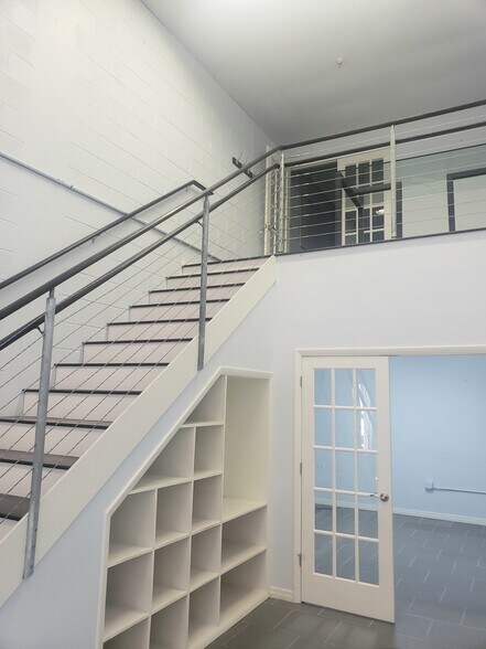 More Photos Of 1110 W Platt St, Tampa Loft Creative Space For Lease
