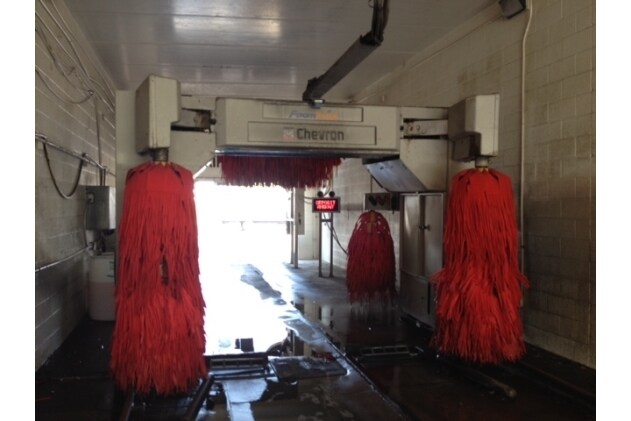 More Photos Of 4250 W Union Hills Dr, Glendale Service Station For Lease