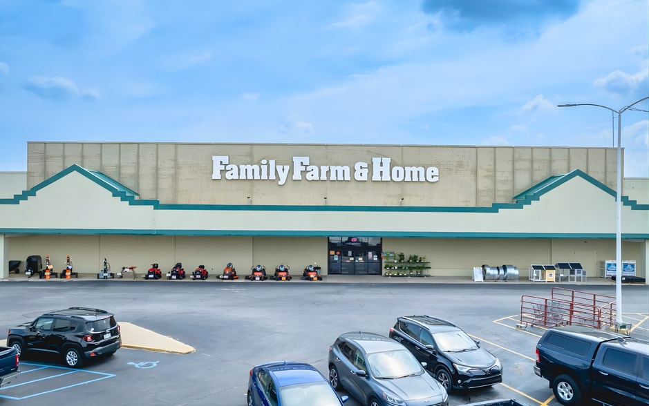 Primary Photo Of 3700 Williston Rd, Northwood Freestanding For Sale