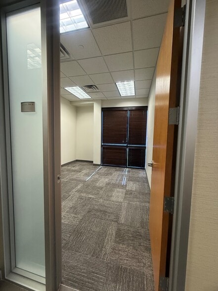 More Photos Of 12725 W Indian School Rd, Litchfield Park Unknown For Lease