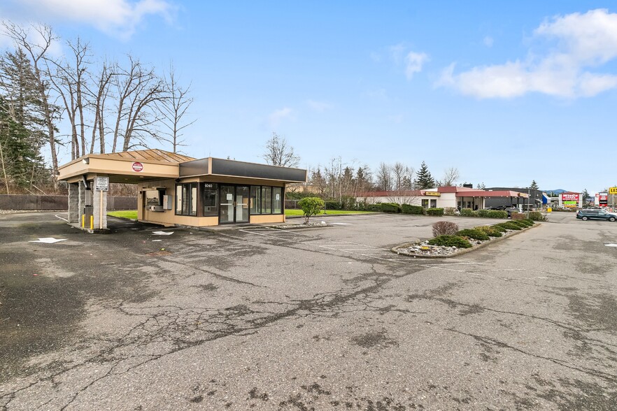 More Photos Of 4040 Meridian St, Bellingham Bank For Sale
