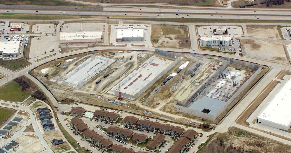 More Photos Of 3101 NW Centre Drive, Fort Worth Unknown For Lease