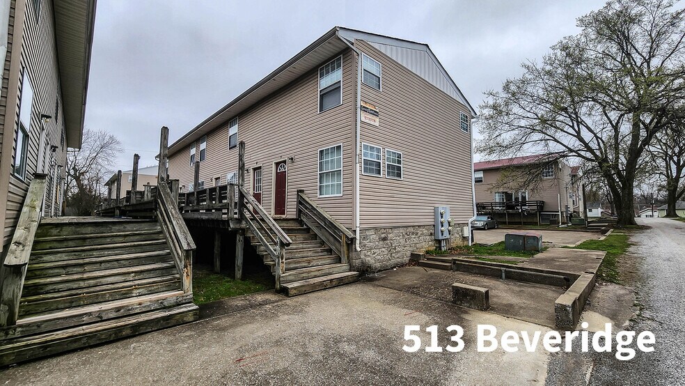 More Photos Of 600 S Washington St, Carbondale Apartments For Sale