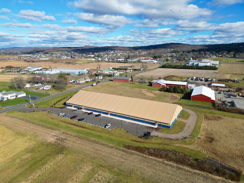 More Photos Of 55 Lower Butcher Rd, Ellington Sports And Entertainment For Sale