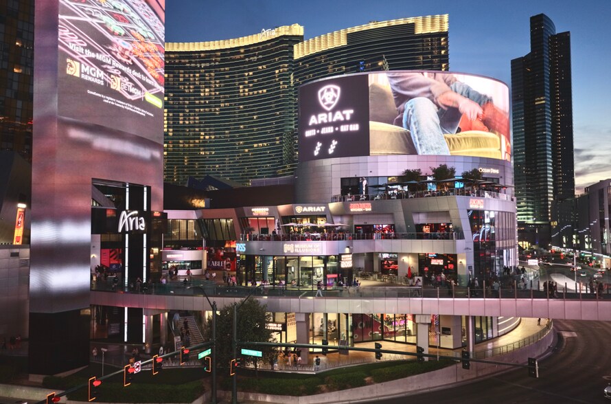 More Photos Of 3716 Las Vegas Blvd S, Las Vegas General Retail For Lease