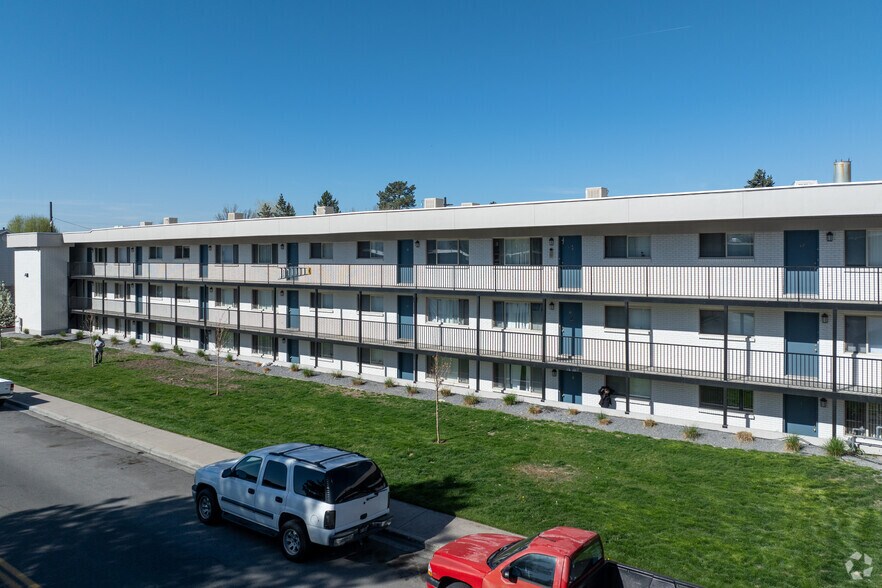 More Photos Of 1801 N 950 W, Provo Apartments For Sale