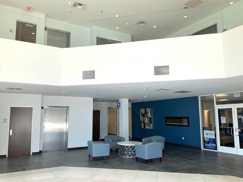 More Photos Of 5550 Warren Pky, Frisco Medical For Lease