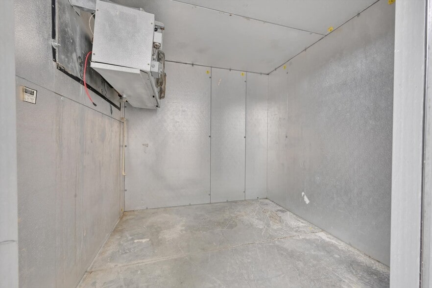 More Photos Of 349 Huffs Church Rd, Mertztown Restaurant For Sale