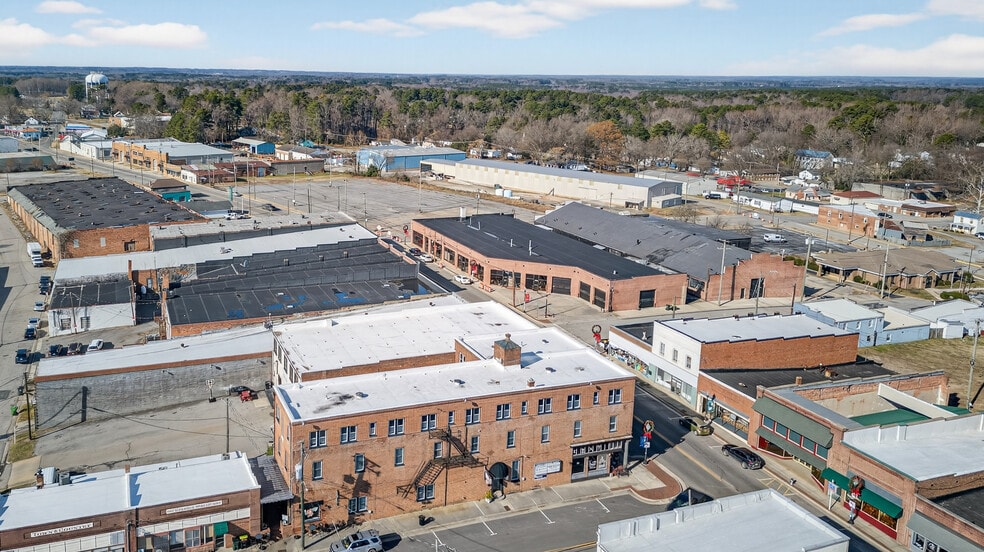 More Photos Of 104-110 S Hill Ave, South Hl, South Hill Office Residential For Sale