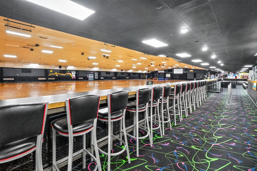 More Photos Of 1R Lawton Ave, Taunton Skating Rink For Sale