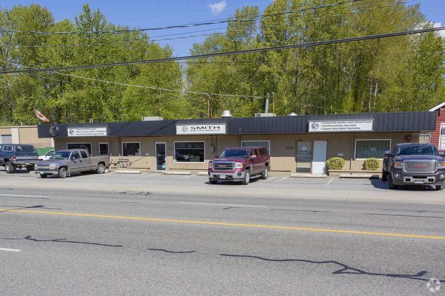 More Photos Of 2589 Kingsway Av, Port Coquitlam Auto Repair For Lease