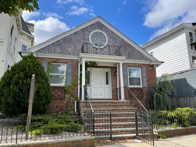 More Photos Of 480 Broadway, Providence Medical For Lease