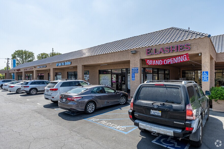 More Photos Of 10990 Lower Azusa Rd, El Monte Storefront Retail Office For Sale