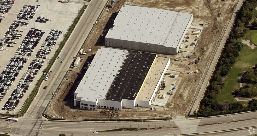 More Photos Of 4350 Conant St, Long Beach Warehouse For Lease