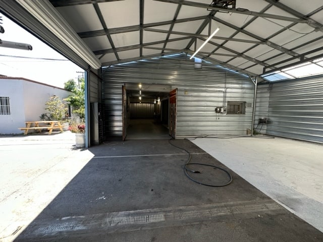 More Photos Of 3425 Ettie St, Oakland Warehouse For Lease