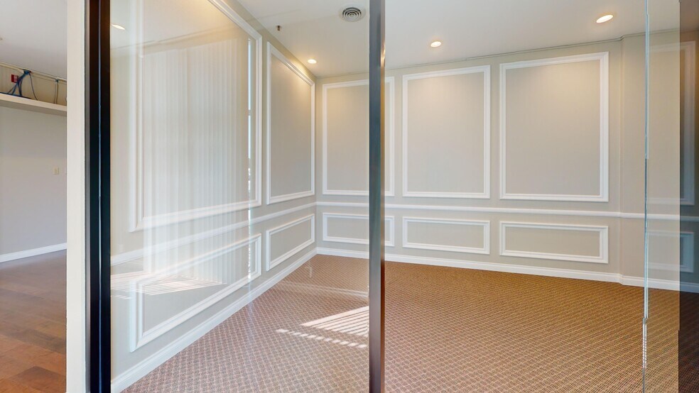 More Photos Of 1415 W Magnolia Blvd, Burbank Office Residential For Sale