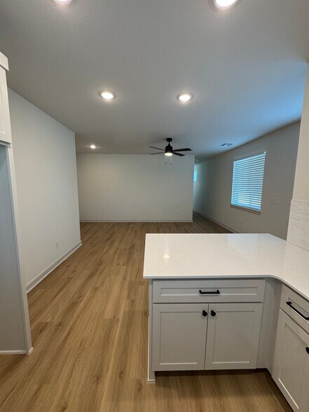 More Photos Of 816 N Main St, Broken Arrow Apartments For Sale