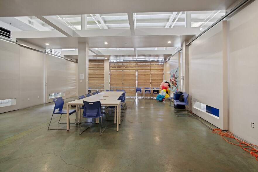 More Photos Of 1824 Oretha Castle Haley Blvd, New Orleans Office For Lease