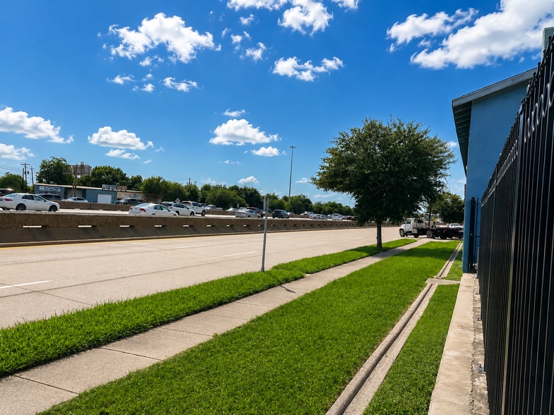 More Photos Of 3618 Dover St, Houston Serviced Offices For Lease