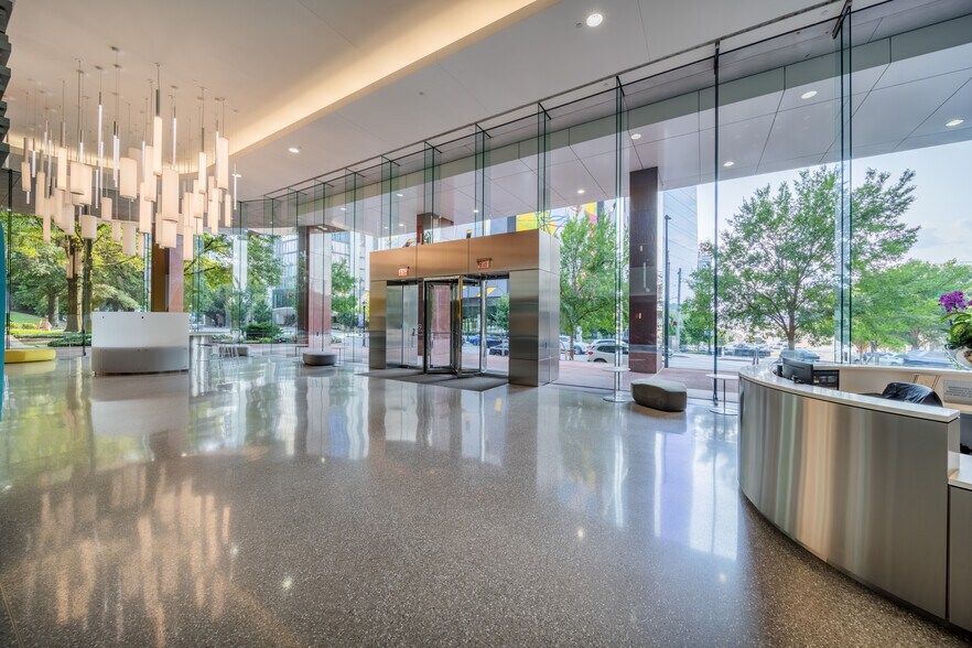 More Photos Of 1349 W Peachtree St NW, Atlanta Office For Lease