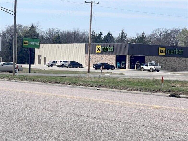More Photos Of 909 S Garfield Ave, Kiowa Convenience Store For Sale