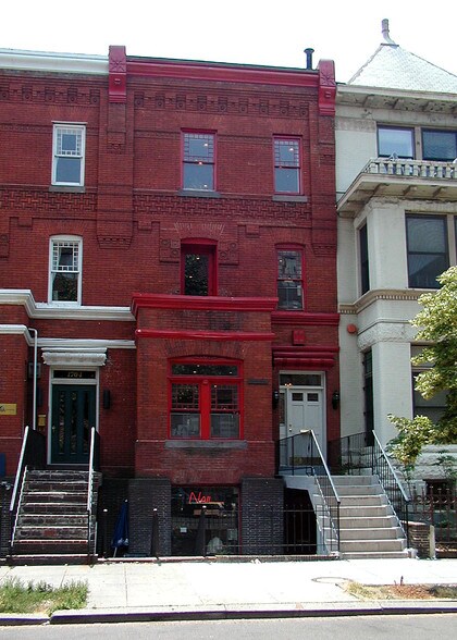 More Photos Of 1706 R St NW, Washington Office Residential For Sale