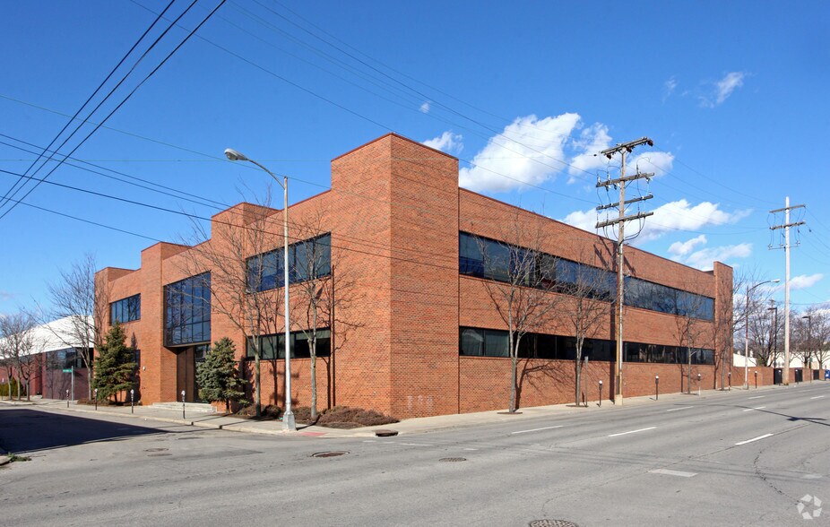 More Photos Of 195 N Grant Ave, Columbus Office For Sale