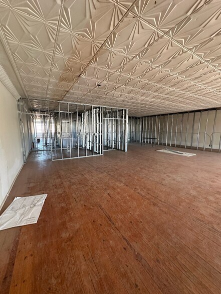 More Photos Of 135 Hillsboro St, Oxford Storefront Retail Office For Sale