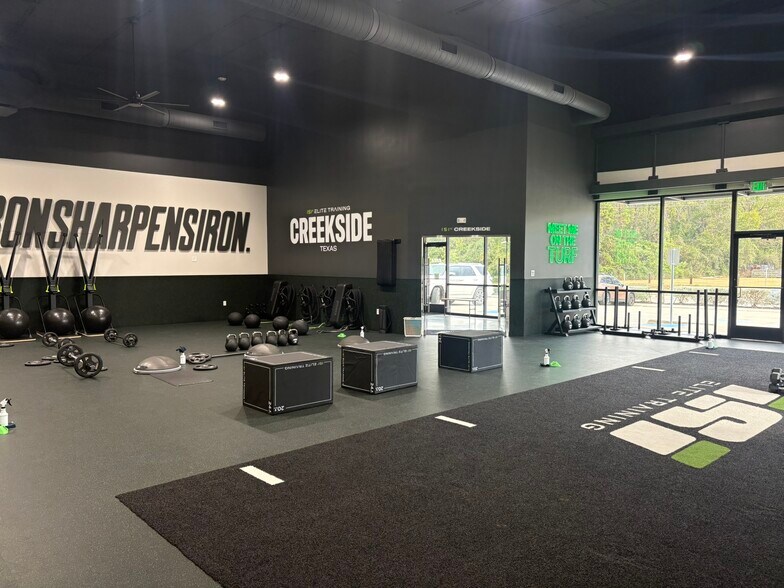 More Photos Of 25131 FM 2978 Rd, Tomball Freestanding For Lease