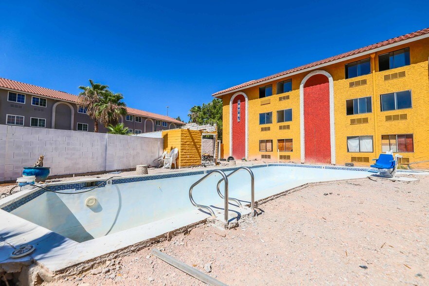 More Photos Of 2601 Westwood Dr, Las Vegas Hotel For Sale